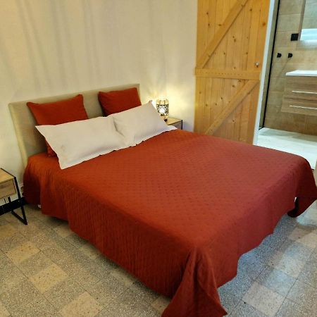 Bed and Breakfast Lou mouli di baou Labeaume Esterno foto