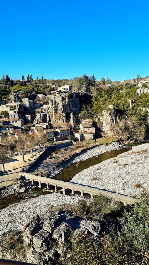 Bed and Breakfast Lou mouli di baou Labeaume Esterno foto